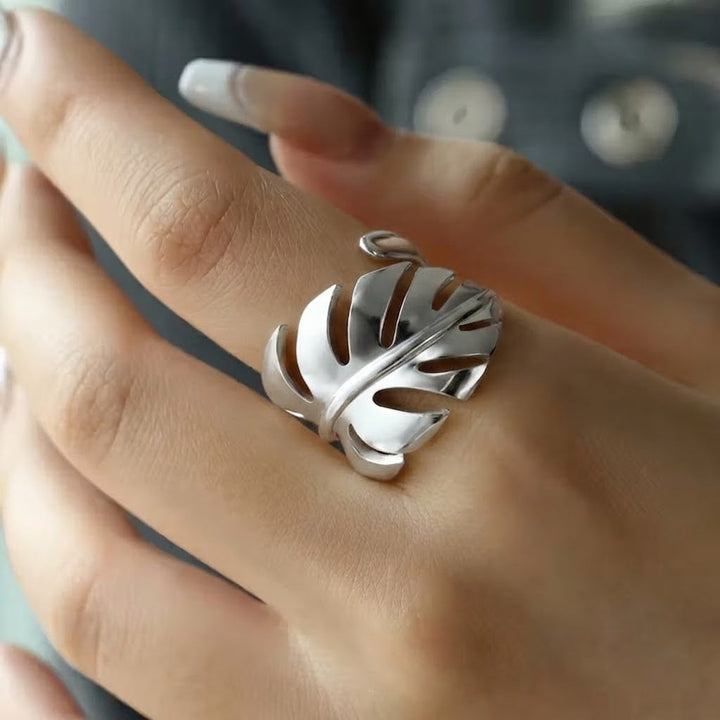 Anello a foglia di Monstera