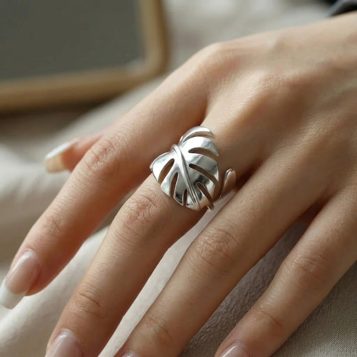 Anello a foglia di Monstera