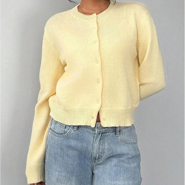 Nives | Cardigan classico con bottoni