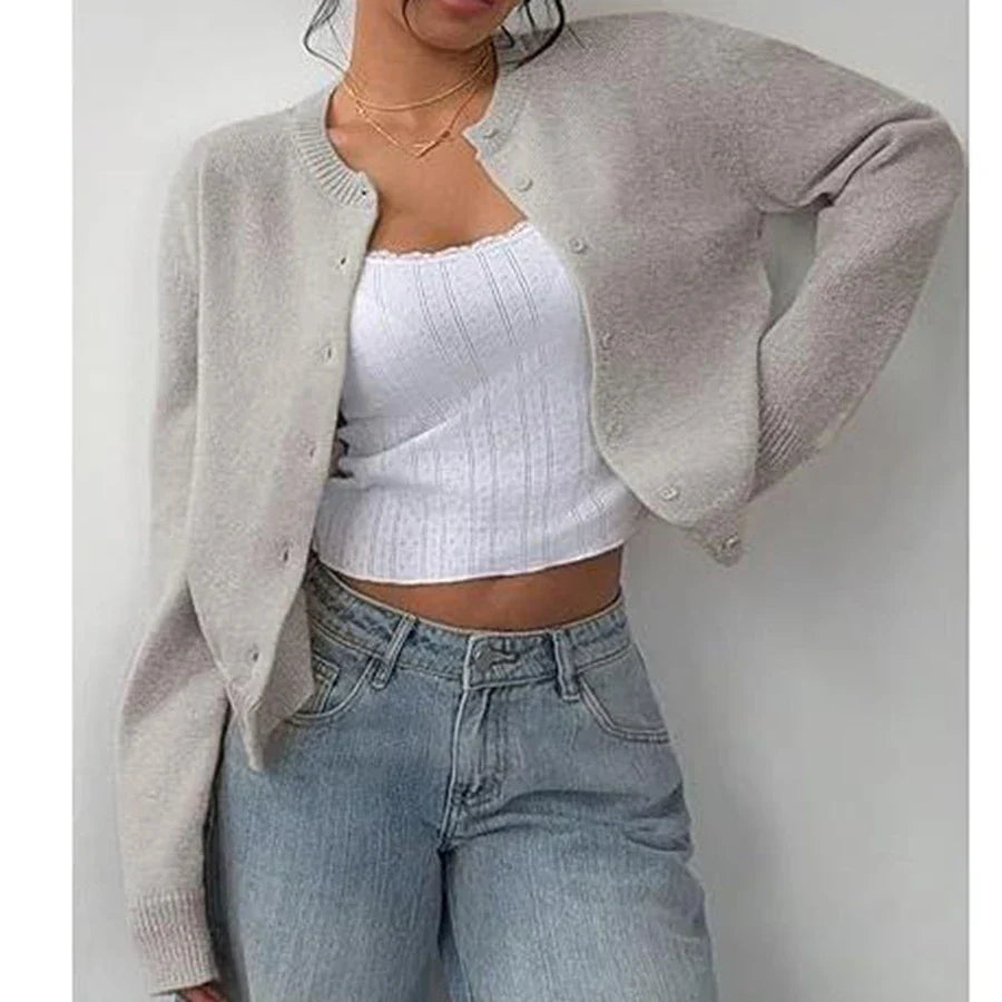 Nives | Cardigan classico con bottoni