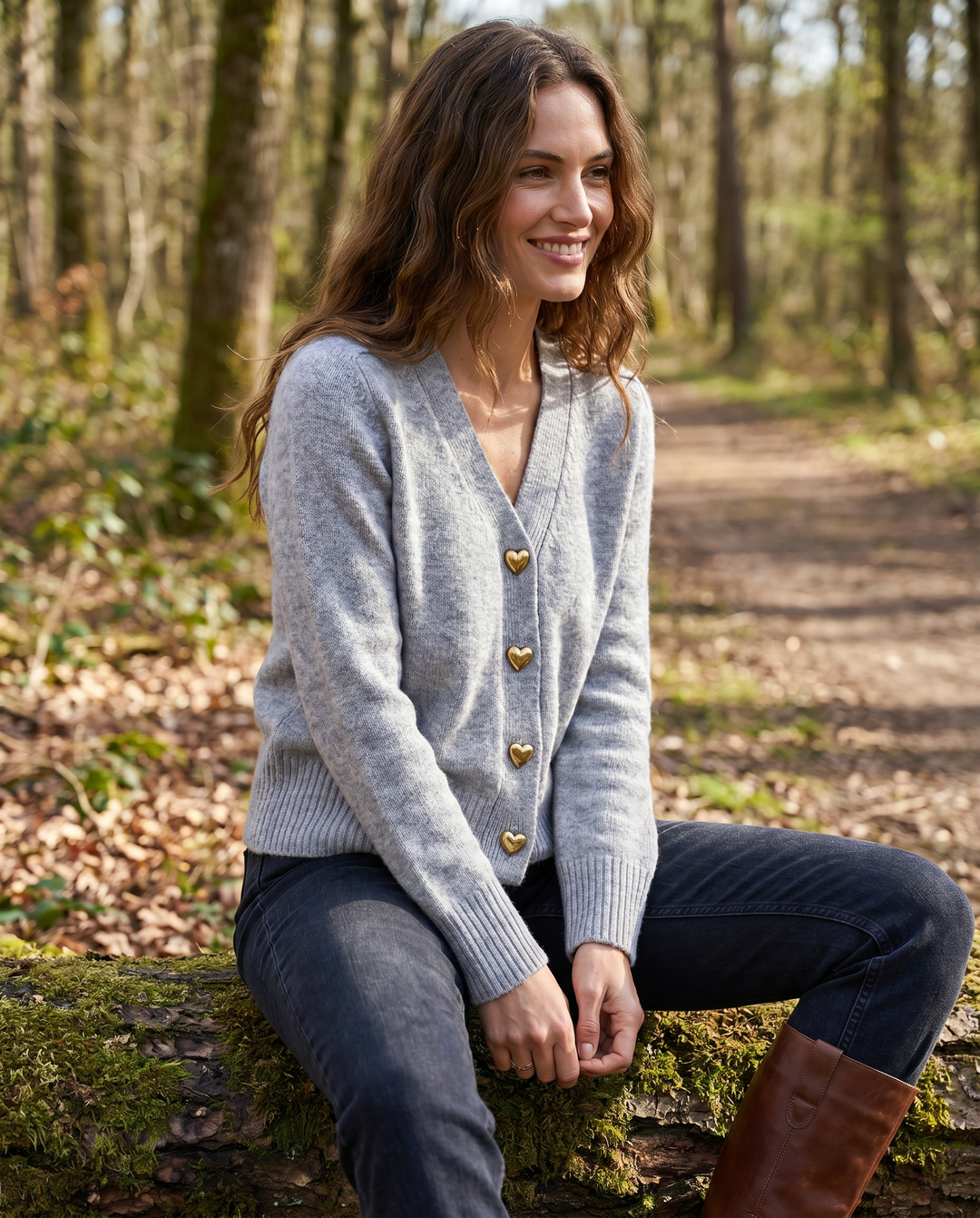 Ortensia | Cardigan con scollo a V e bottoni
