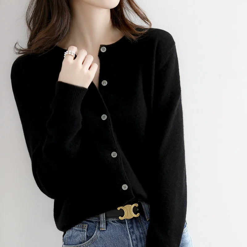 Gilda | Cardigan morbido con bottoni