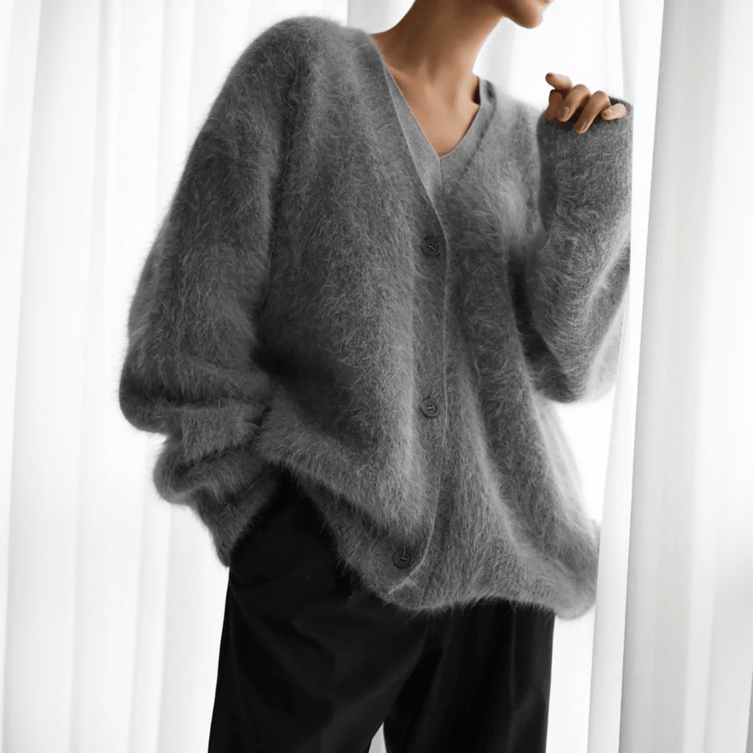 Serafina | Cardigan morbido con scollo a V profondo