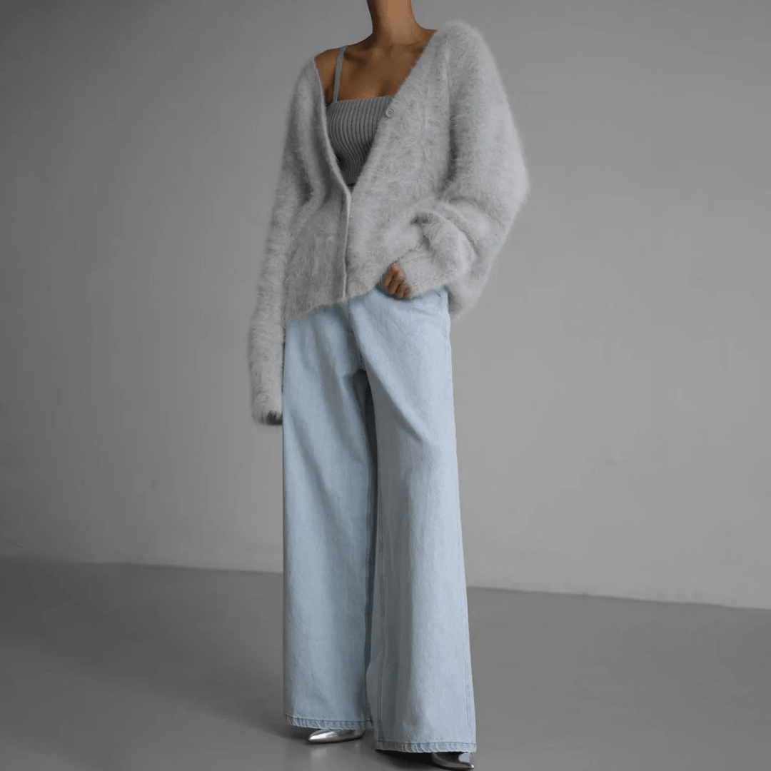 Serafina | Cardigan morbido con scollo a V profondo
