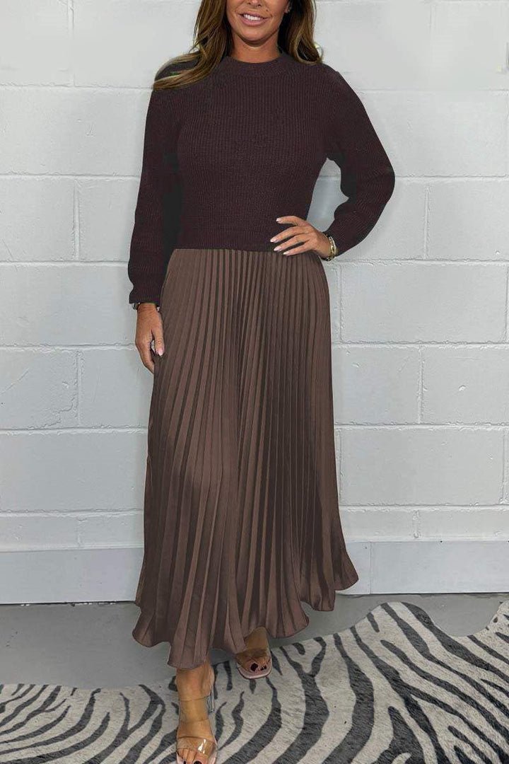 Claudia | Abito lungo con maglione e gonna plissettata