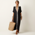 Kamira | Camicia-vestito maxi con colletto a contrasto e chiusura frontale a bottoni, maniche corte