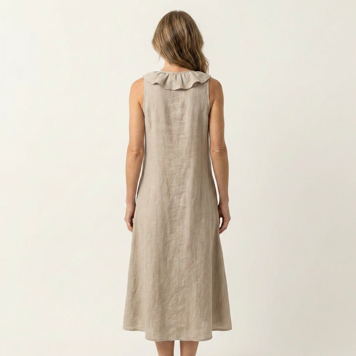 Vicky | Vestito lungo in lino con scollo a V e volant sul davanti senza maniche