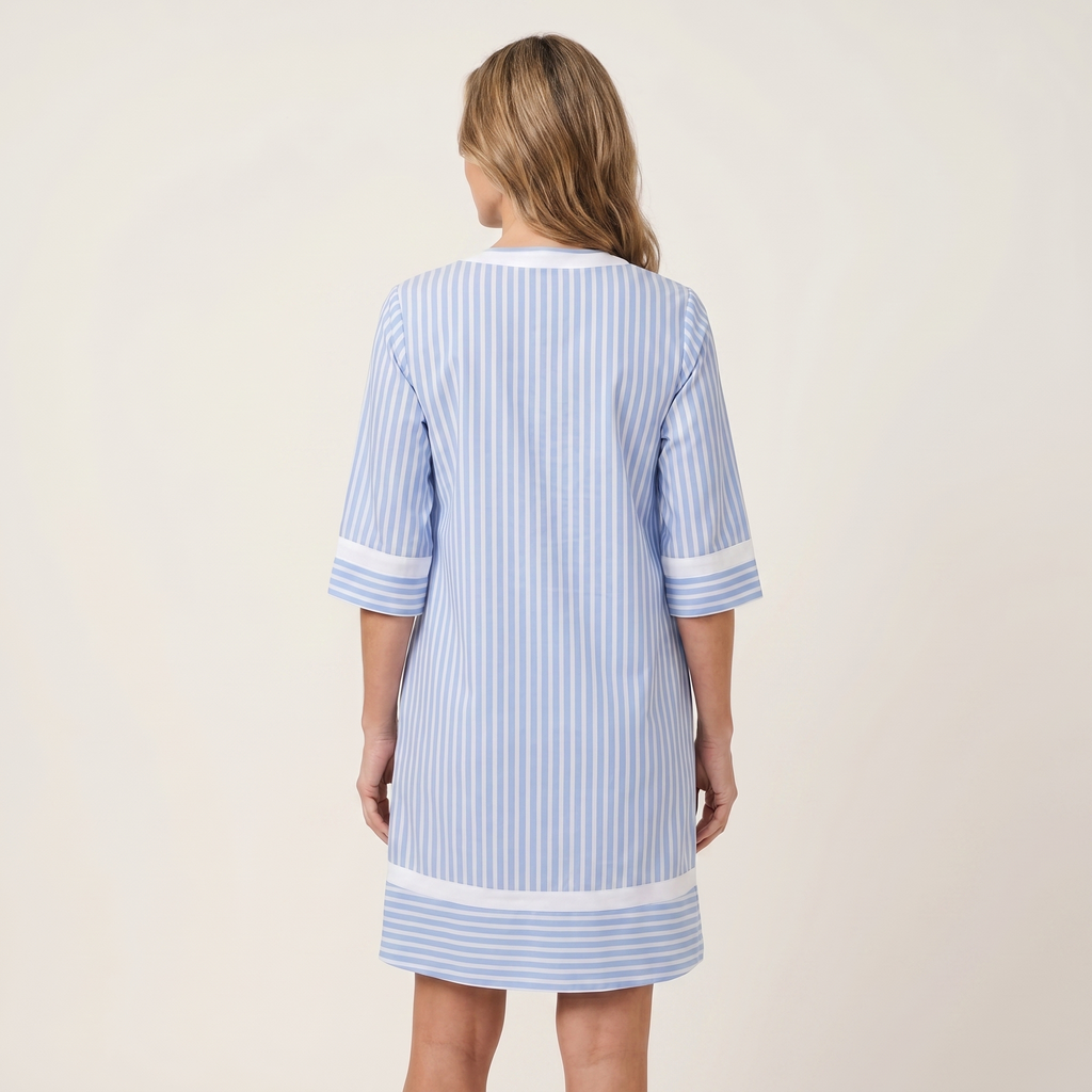 Sanina | Abito in cotone a righe con bordo a contrasto, scollo a V, taglio dritto
