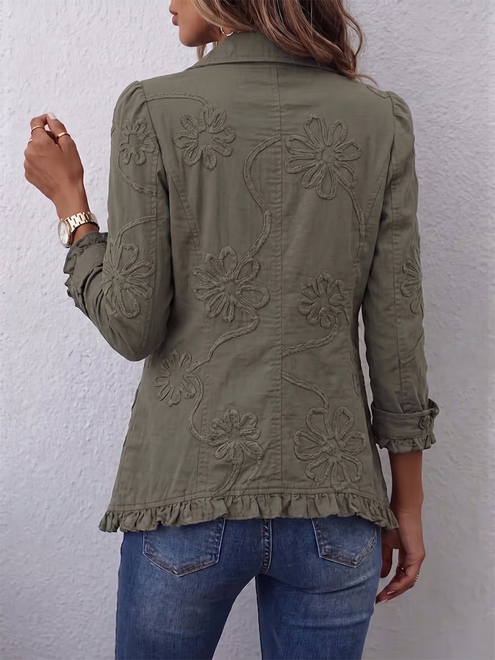 Kamberly | Giacca utilitaria ricamata floreale in stile boho-chic con finitura a balze